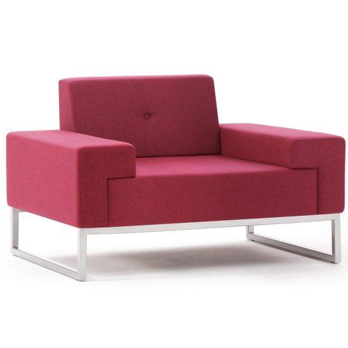 Pledge Hub Armchair